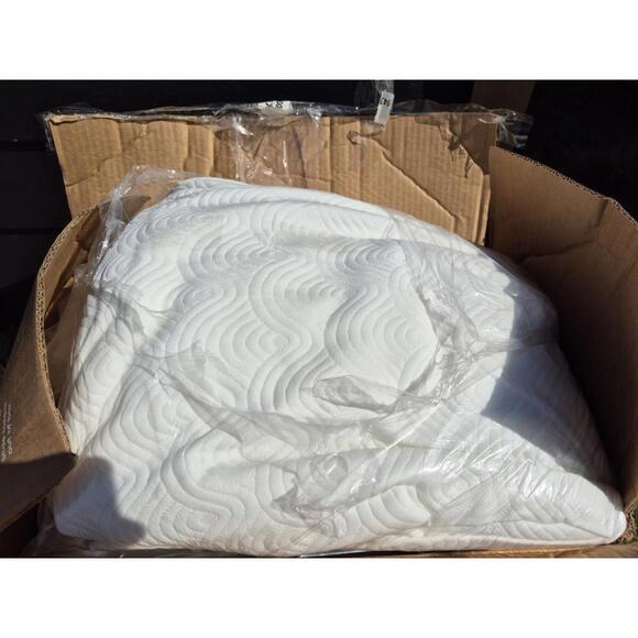 TEMPUR-PEDIC TEMPUR-Cloud 2 in. King Mattress Topper White - See Pics - Open Box - Picture 3 of 8